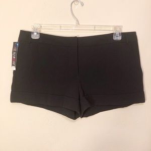 SOLD NWT INCITY Black Cuffed Shorts